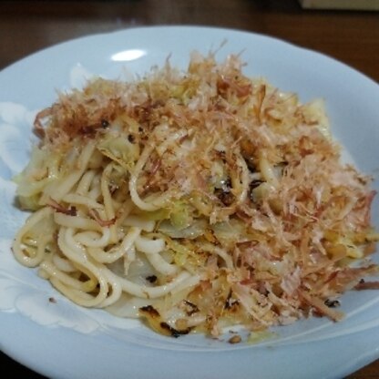 乾麺、ひき肉で作りました。麺を茹でる時間が待てれば、超簡単ですね!!また作ります(^^)